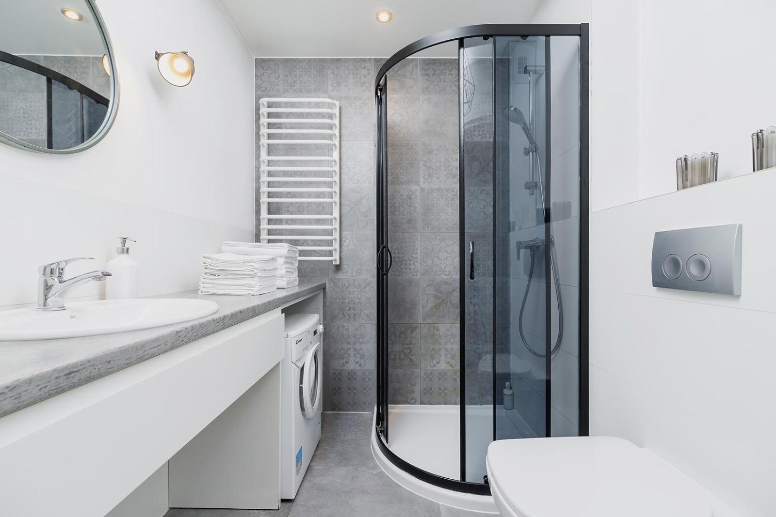2 Bedroom Apartment With Terrace- Pilsudskiego 11 Krakow Luaran gambar