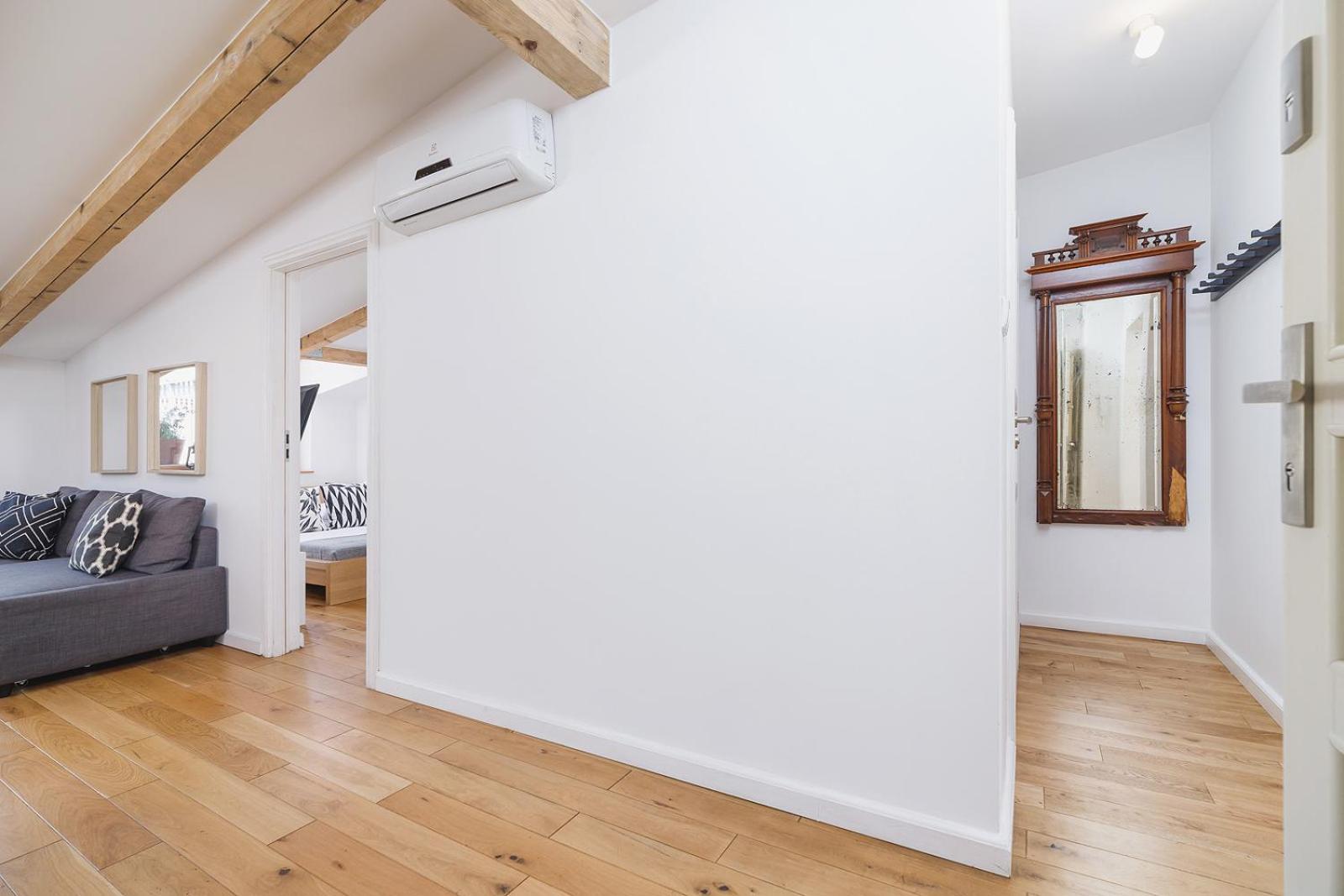 2 Bedroom Apartment With Terrace- Pilsudskiego 11 Krakow Luaran gambar