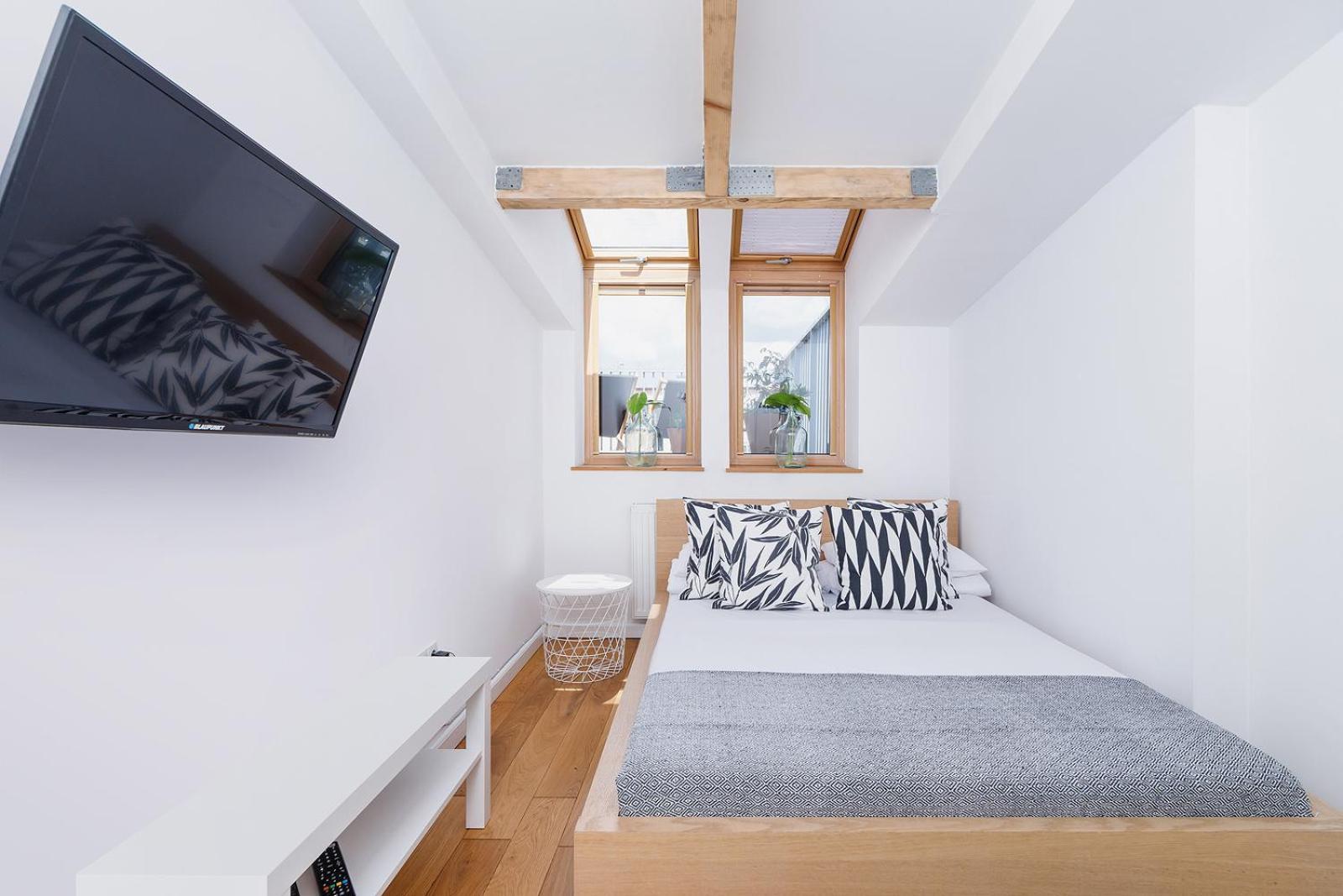 2 Bedroom Apartment With Terrace- Pilsudskiego 11 Krakow Luaran gambar