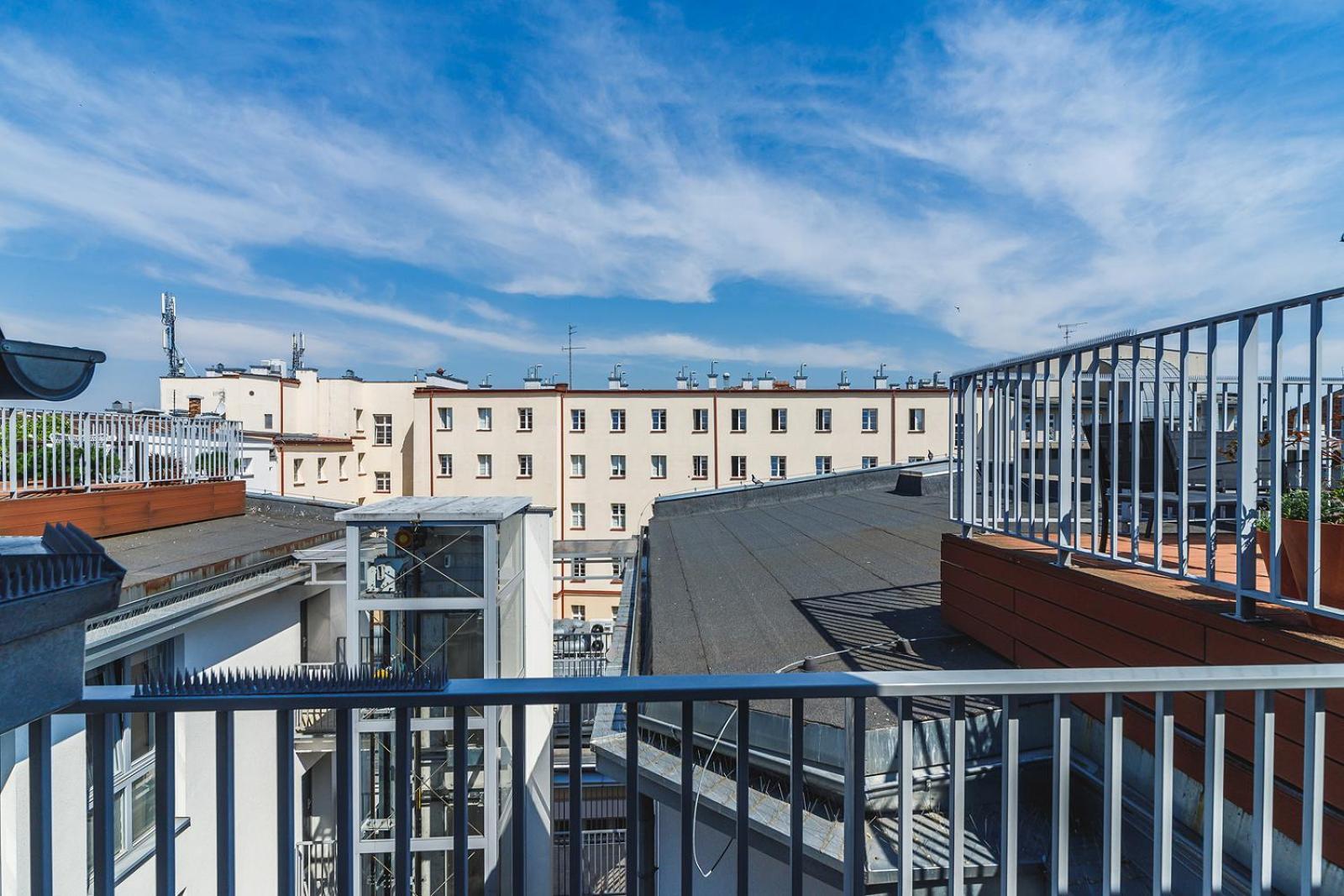 2 Bedroom Apartment With Terrace- Pilsudskiego 11 Krakow Luaran gambar